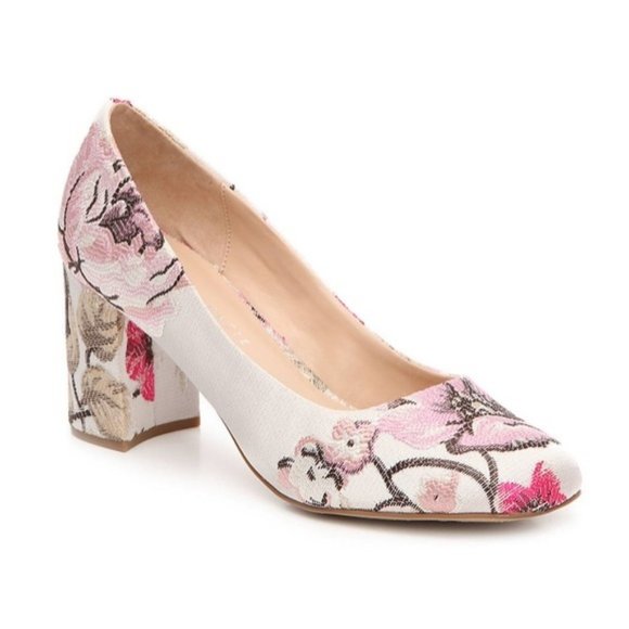 Kelly & Katie Shoes - Kelly & Katie Eldorina Embroidered Floral Heels